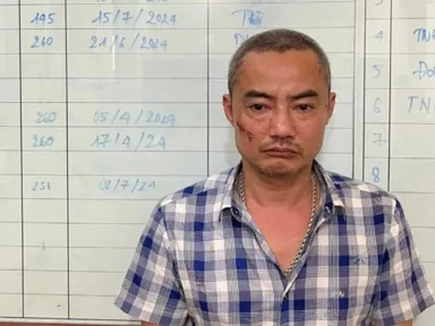 Sơn La: Bắt khẩn cấp lái xe đầu kéo vi phạm nồng độ cồn kịch khung gây tai nạn chết người