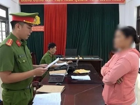 Giao xe máy cho con điều khiển gây tai nạn chết người, mẹ bị khởi tố