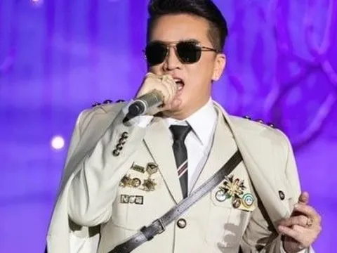 Vụ Đàm Vĩnh Hưng cài huy hiệu "lạ" khi biểu diễn: Bộ VH-TT&DL lên tiếng