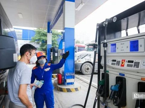 Nhiều "ông lớn" đề nghị bỏ quỹ bình ổn giá xăng dầu