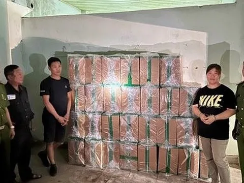 Quảng Ninh: Khởi tố 3 đối tượng buôn bán 44.200 bao thuốc lá nhập lậu