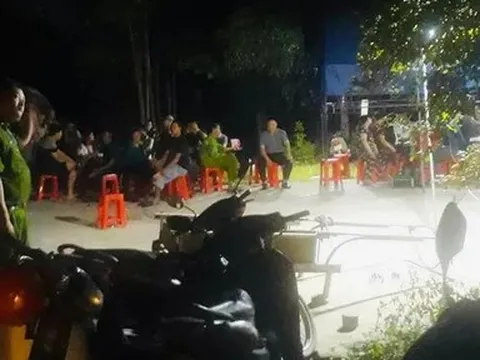 Bắt người chồng đâm tử vong hàng xóm vì xích mích với vợ