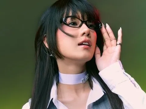 Vừa ra MV Sốc nhiệt, Hoàng Yến Chibi bất ngờ công bố sẽ phát hành EP