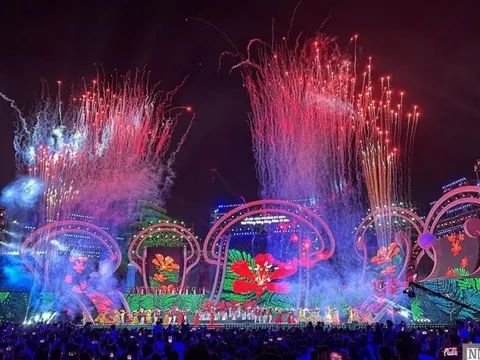 Hải Phòng: Tưng bừng Lễ hội Hoa Phượng đỏ 2024 “Bừng sáng miền di sản”