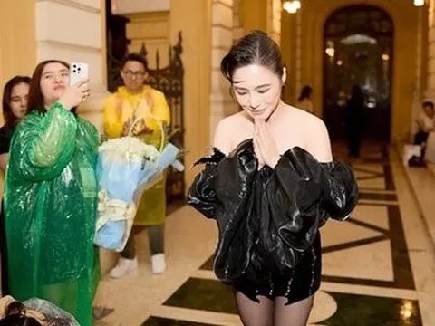 Bị hủy show vì mưa, Hương Tràm lên tiếng xin lỗi và dời đêm diễn