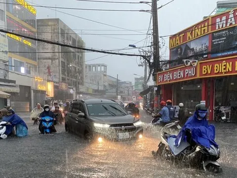 Người dân TPHCM cần đề phòng mưa dông liên tiếp nhiều ngày tới