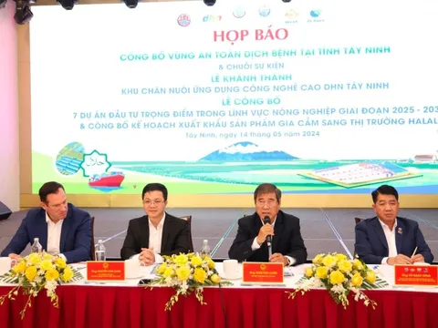 Tỷ phú gà lạnh “bắt tay” với De Heus: Đầu tư 2.500 tỷ xây dựng tổ hợp nông nghiệp khép kín, sản phẩm đạt chuẩn Halal để xuất sang thị trường Hồi giáo