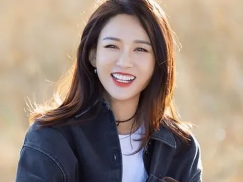 Đóng MV của Duy Mạnh từ 14 năm trước, Hotgirl bỗng trở thành tâm điểm, cuộc sống giàu có đáng ghen tỵ