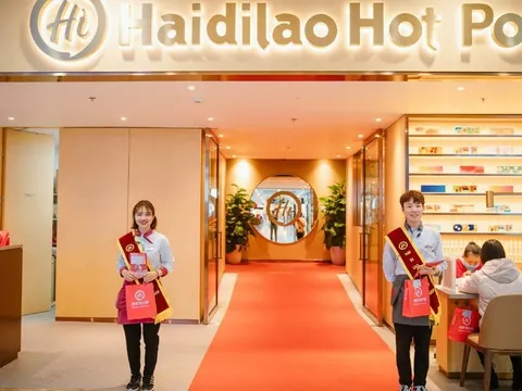 Chủ chuỗi lẩu đình đám nhất tại Việt Nam Haidilao hoàn tất IPO tại Mỹ với định giá gần 1,3 tỷ USD, sẽ niêm yết chung sàn với VinFast