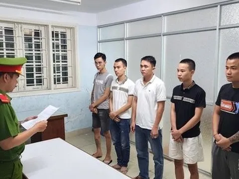 Bắt nhóm đối tượng tạo web đánh bạc giả để lừa hơn 300 người