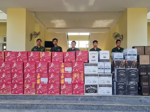 Bình Phước: Thu giữ số lượng lớn rượu ngoại ở khu vực biên giới