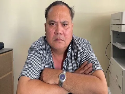 Bắt đối tượng chuẩn bị lên máy bay sang Mỹ theo lệnh truy nã