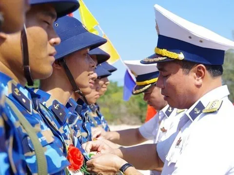 Hai Đại tá quân đội được bổ nhiệm chức vụ mới