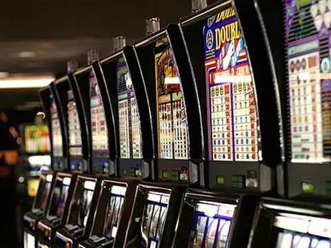 Hà Nội: Nhan nhản máy đánh bạc trá hình