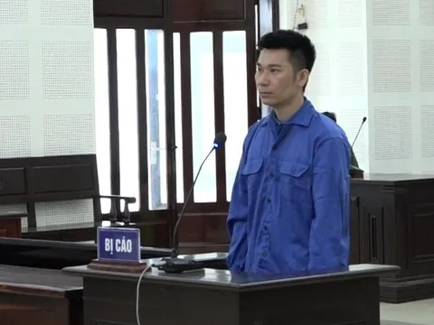 Trưởng phòng một công ty bất động sản lĩnh án vì lừa đảo