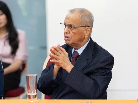 Được huyền thoại CNTT Ấn Độ khen là độc nhất vô nhị, CEO FPT mơ Việt Nam có nhiều kỳ lân như nước bạn, sớm kiếm thêm 1 tỷ USD lần thứ 2