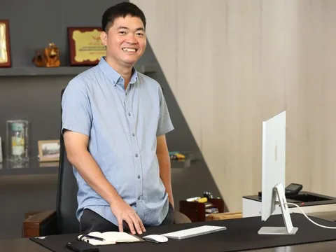 Ông Vũ Đình Độ từ nhiệm vị trí Chủ tịch HĐQT DNP Holding sau 9 năm đảm nhiệm, cùng 1 nữ thành viên HĐQT