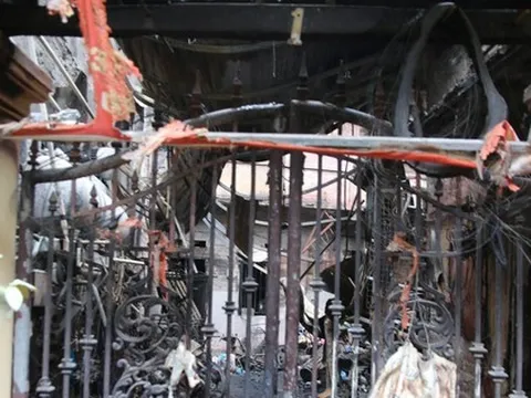 Thủ tướng yêu cầu khẩn trương điều tra nguyên nhân vụ cháy nhà đặc biệt nghiêm trọng ở Hà Nội