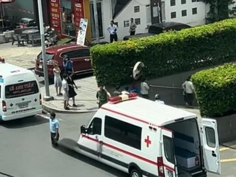 Nổ lớn dưới hầm chung cư ở Bình Dương, 3 người bị thương