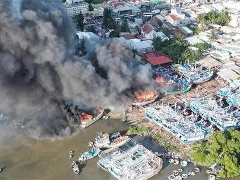 Bắt tạm giam thợ hàn vụ cháy 11 tàu cá quy mô lớn ở Tp.Phan Thiết