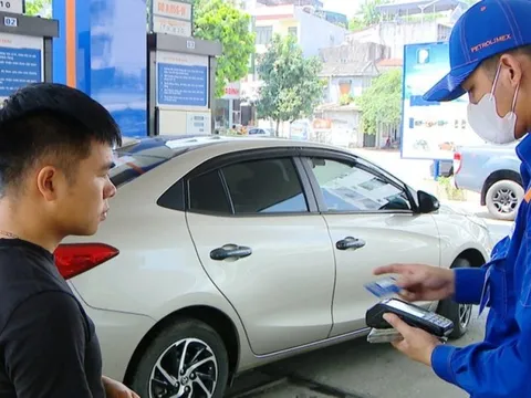 Quảng Ninh: Hỗ trợ thanh toán không dùng tiền mặt ở cửa hàng xăng dầu