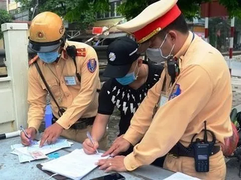 Quy định về vạch kẻ đường hình tam giác ngược, tài xế cần biết tránh bị xử phạt