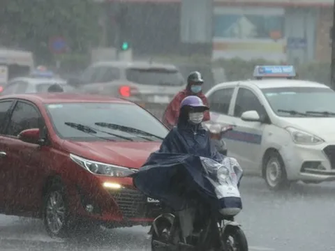 Miền Bắc tăng mưa, Nam Bộ nắng nóng