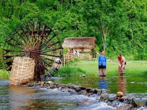 9 điểm du lịch hấp dẫn không thể bỏ qua khi đến miền Tây xứ Nghệ