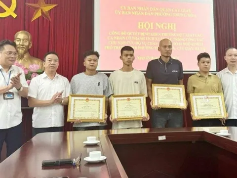 Thủ tướng gửi thư khen 4 “người hùng” cứu người trong vụ cháy nhà trọ ở Hà Nội