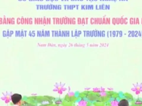 Nguyên hiệu trưởng đột quỵ, tử vong khi đang phát biểu kỷ niệm thành lập trường