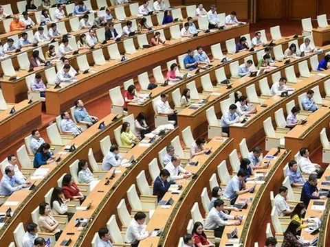 Quốc hội dành cả ngày thảo luận dự thảo Luật Bảo hiểm xã hội