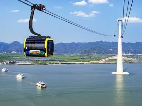 Hải Phòng: Giá vé đi cáp treo ra Cát Bà giảm một nửa