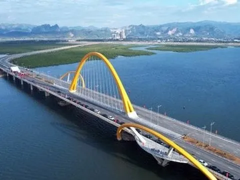 Quảng Ninh: Triển khai quy hoạch giúp Tp.Hạ Long “thay áo mới”