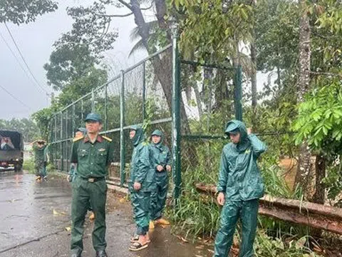 Bình Phước: Mưa lớn kéo dài, khiến hàng chục căn nhà bị ngập sâu