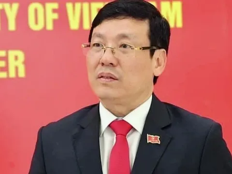 Bãi nhiệm chức Chủ tịch UBND tỉnh Vĩnh Phúc với ông Lê Duy Thành