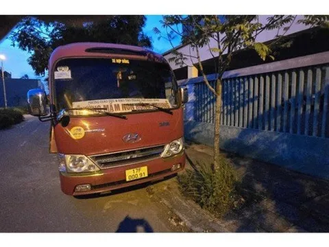 Khởi tố vụ án trẻ mầm non 5 tuổi tử vong do bị bỏ quên trên xe đưa đón