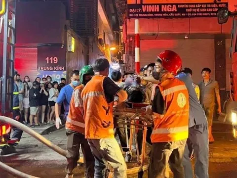 Thủ tướng chỉ đạo khắc phục hậu quả, làm rõ nguyên nhân vụ cháy tại phố Trung Kính (Hà Nội)