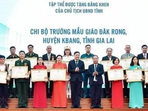 “Bà đỡ” của những phụ nữ nghèo