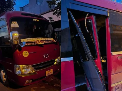 Vụ cháu bé 5 tuổi bị bỏ quên trên xe: Giáo viên thấy vắng học sinh nhưng không thông báo cho gia đình