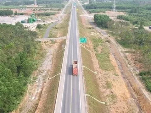 Cần khoảng 7.000 tỷ để nâng cấp cao tốc Cam Lộ - La Sơn lên 4 làn xe