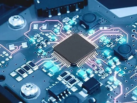 Khẩn trương đào tạo 50.000 kỹ sư công nghiệp bán dẫn