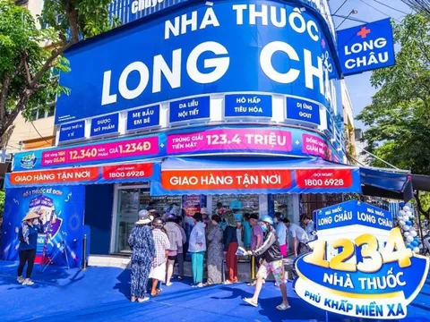 Dragon Capital vừa nâng sở hữu lên hơn 10%, cổ phiếu của FPT Retail thiết lập đỉnh mới, tăng hơn 200% sau một năm