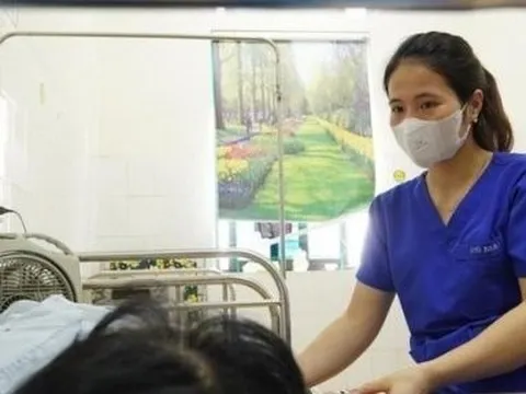 2 người nhập viện cấp cứu vì làm việc dưới trời nắng nóng