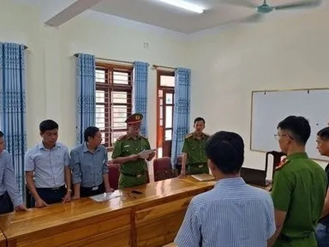 Bắt Hiệu trưởng lập khống hồ sơ, lạm thu tiền học sinh miền núi