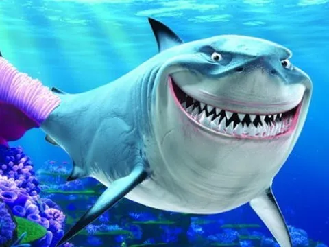 Liên tục tăng trong ngỡ ngàng, FPT Retail phá đỉnh lịch sử sau khi Dragon Capital nâng sở hữu lên 10%: Nhiều cổ phiếu qua tay “cá mập” từng có đà tăng kỳ lạ