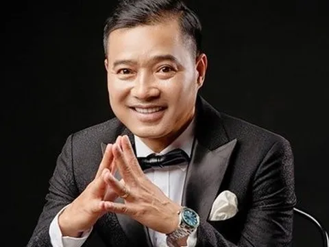 Huyền thoại bóng đá Việt sắp dấn thân vào showbiz và cuộc sống hiện tại viên mãn