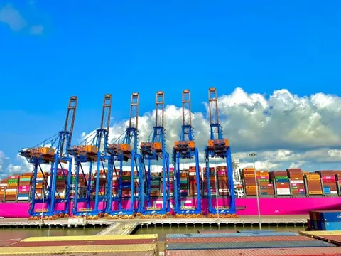 Đơn hàng mới ở Việt Nam cao nhất 2 năm, các công ty logistics tập trung vào thương mại quốc tế như Gemadept, SCS, SGP... hưởng lợi ra sao?