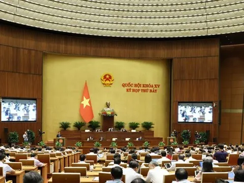 Quốc hội tiếp tục chất vấn và họp về công tác nhân sự