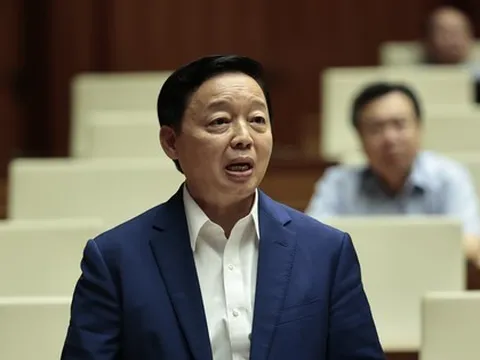 Phó Thủ tướng Trần Hồng Hà làm rõ một số vấn đề, trực tiếp trả lời chất vấn