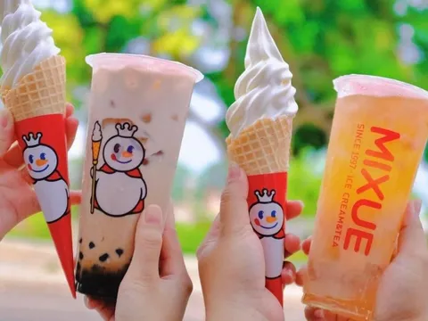 "Đẳng cấp" Mixue: Vượt cả Highlands, Phúc Long và Trung Nguyên, trở thành chuỗi đồ uống được yêu thích nhất nhờ các fan cứng dưới 25 tuổi